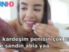 kiz-kardesim-penisime-dokunmaktan-keyif-aliyor.jpg